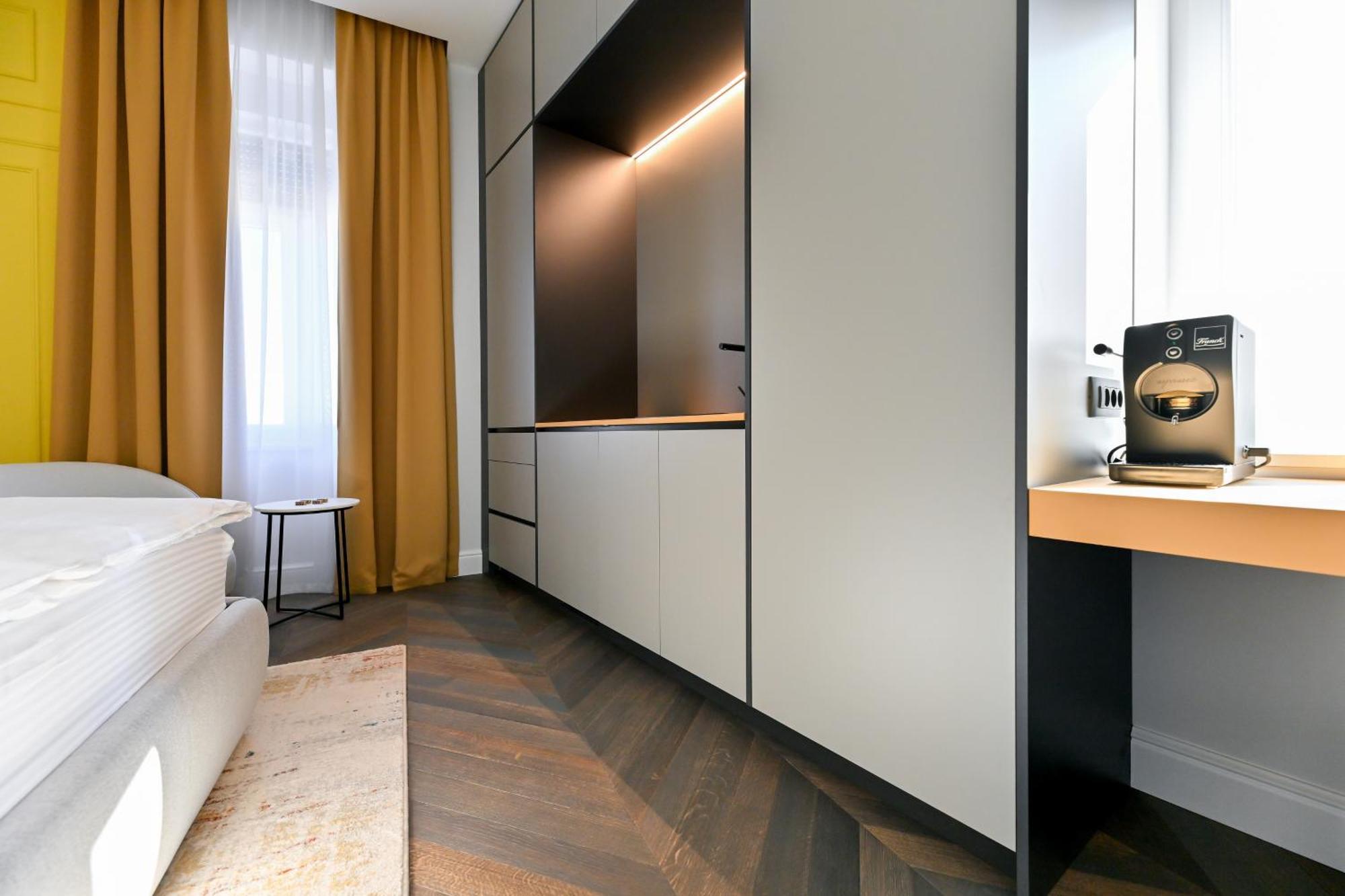 Three Pearls Deluxe Rooms & Studios Zadar Eksteriør billede